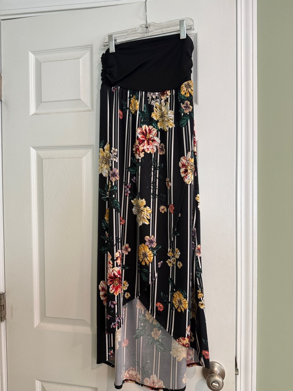 Apt. 9 Black High-Low Maxi Skirt with Floral Stripes